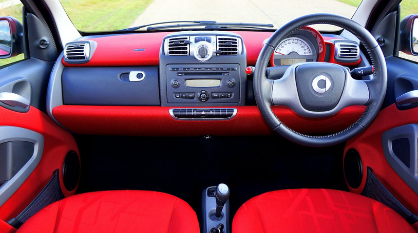 Tips on Choosing the Right Entertainment System for Your Vehicle post thumbnail image